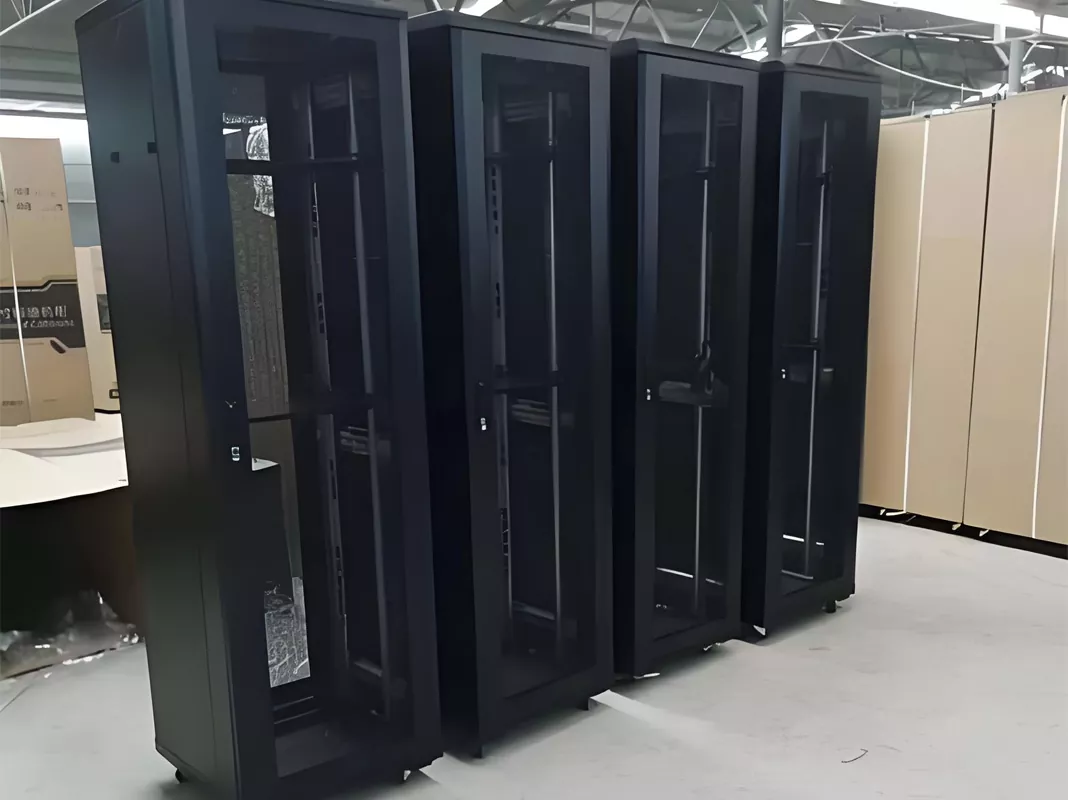 संगणक कक्ष नेटवर्क कॅबिनेट